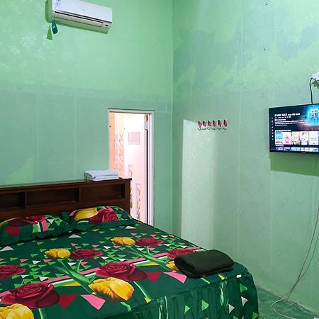 Parikesit Guest House Yogyakarta Luaran gambar