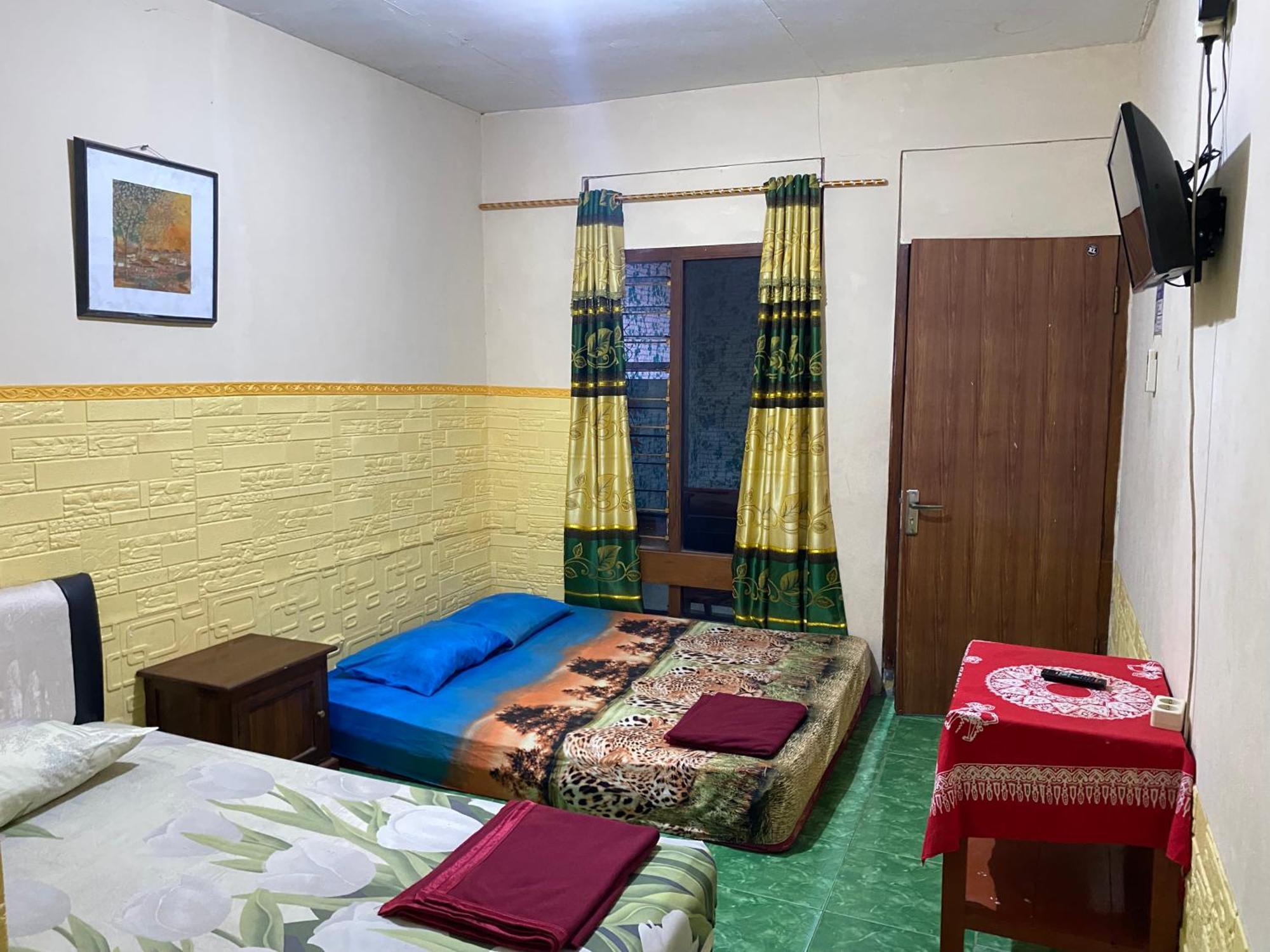 Parikesit Guest House Yogyakarta Luaran gambar